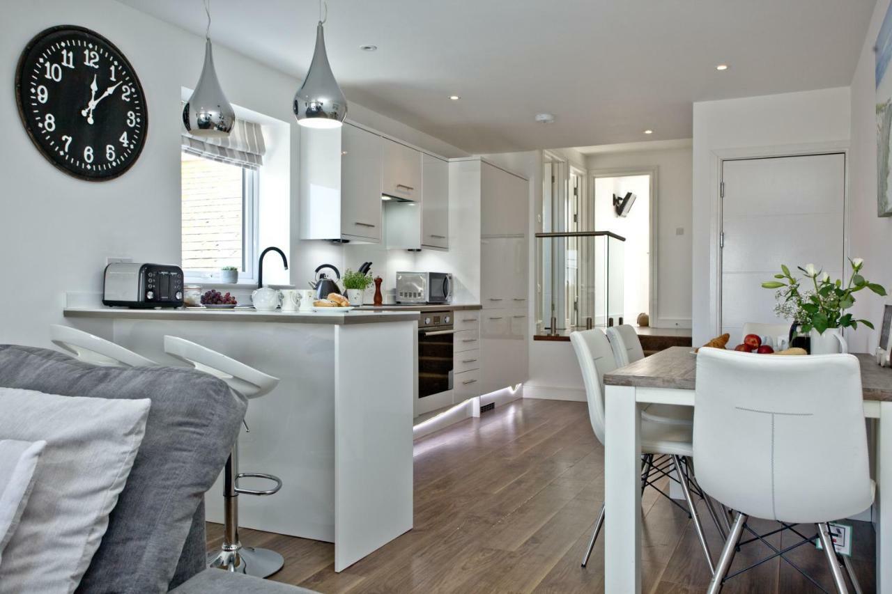 Sunnymead Penthouse, Exmouth Apartment ภายนอก รูปภาพ