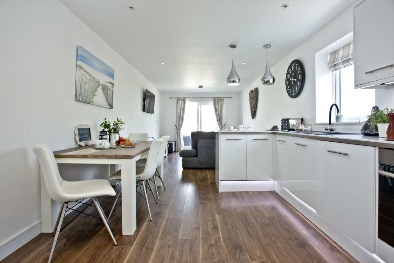 Sunnymead Penthouse, Exmouth Apartment ภายนอก รูปภาพ