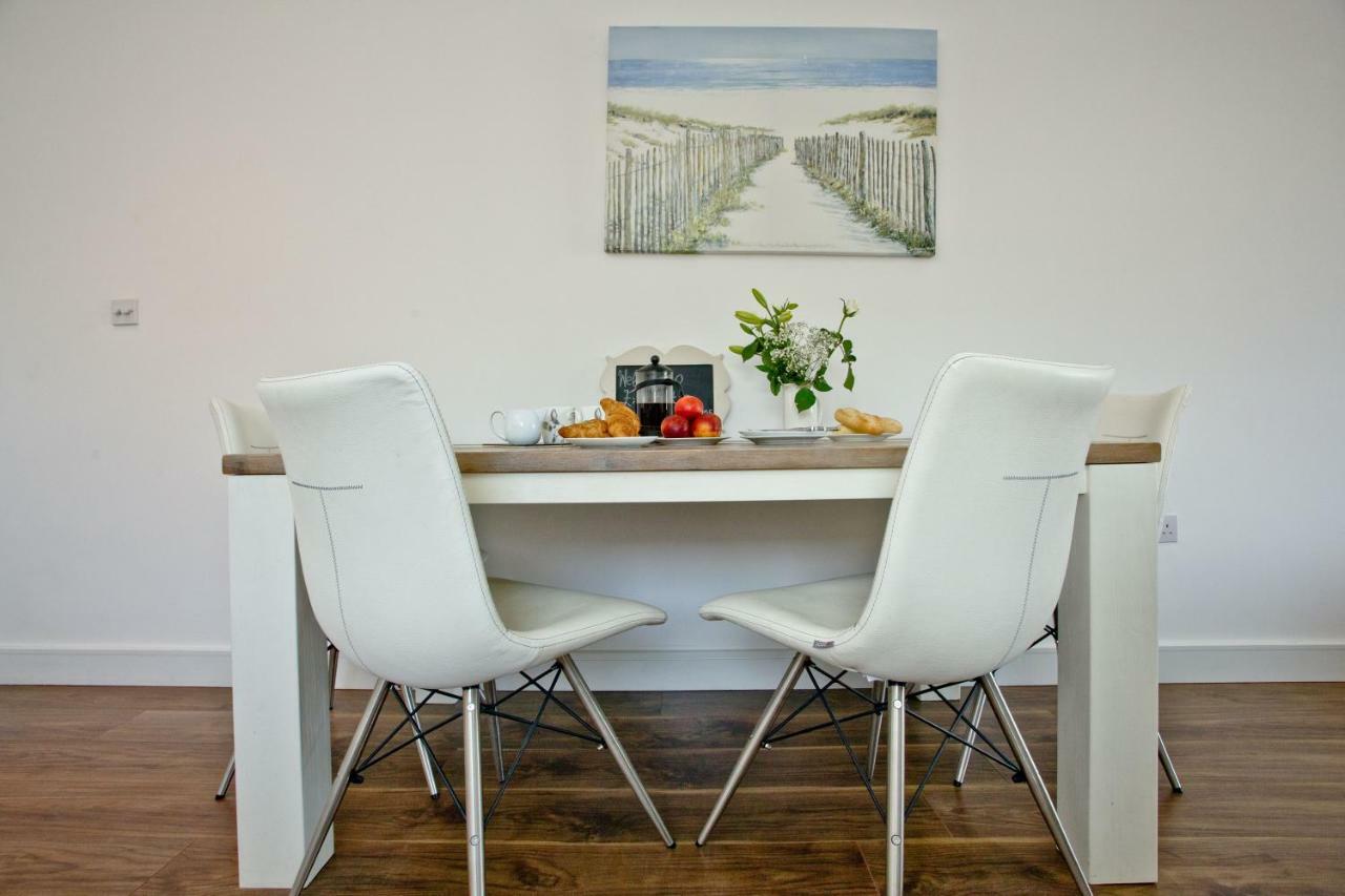 Sunnymead Penthouse, Exmouth Apartment ภายนอก รูปภาพ